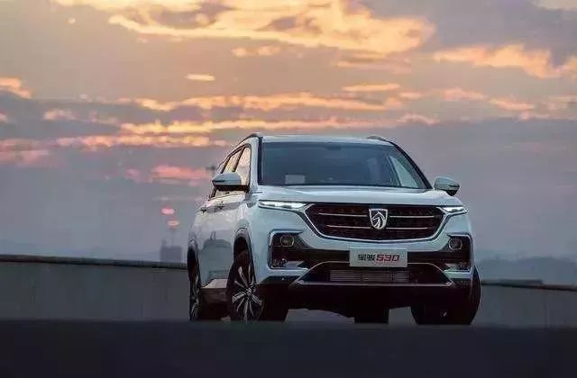 宝骏最新款SUV，自然美景的探索之旅