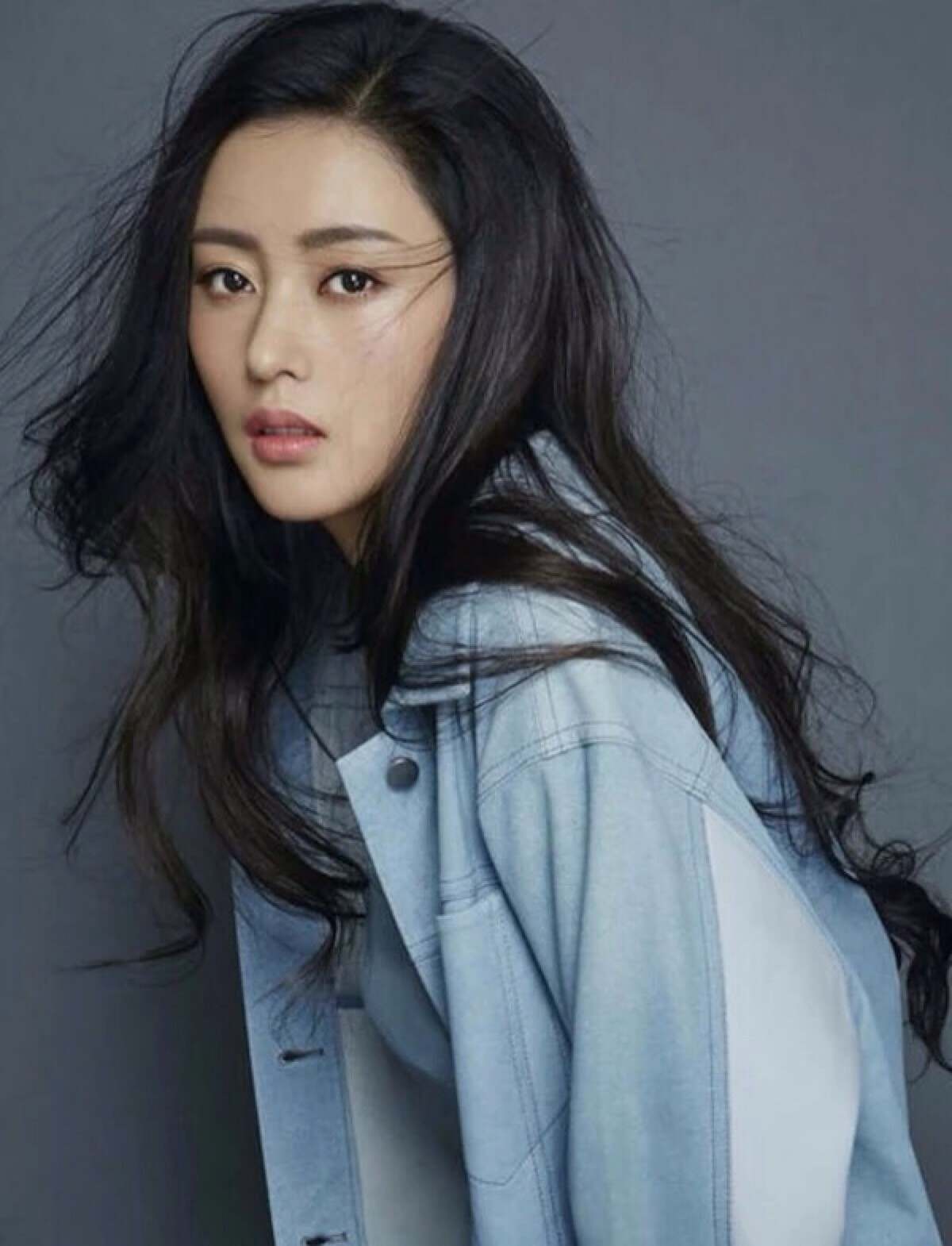 女A演员,女A演员的魅力瞬间，光影中的璀璨之星✨