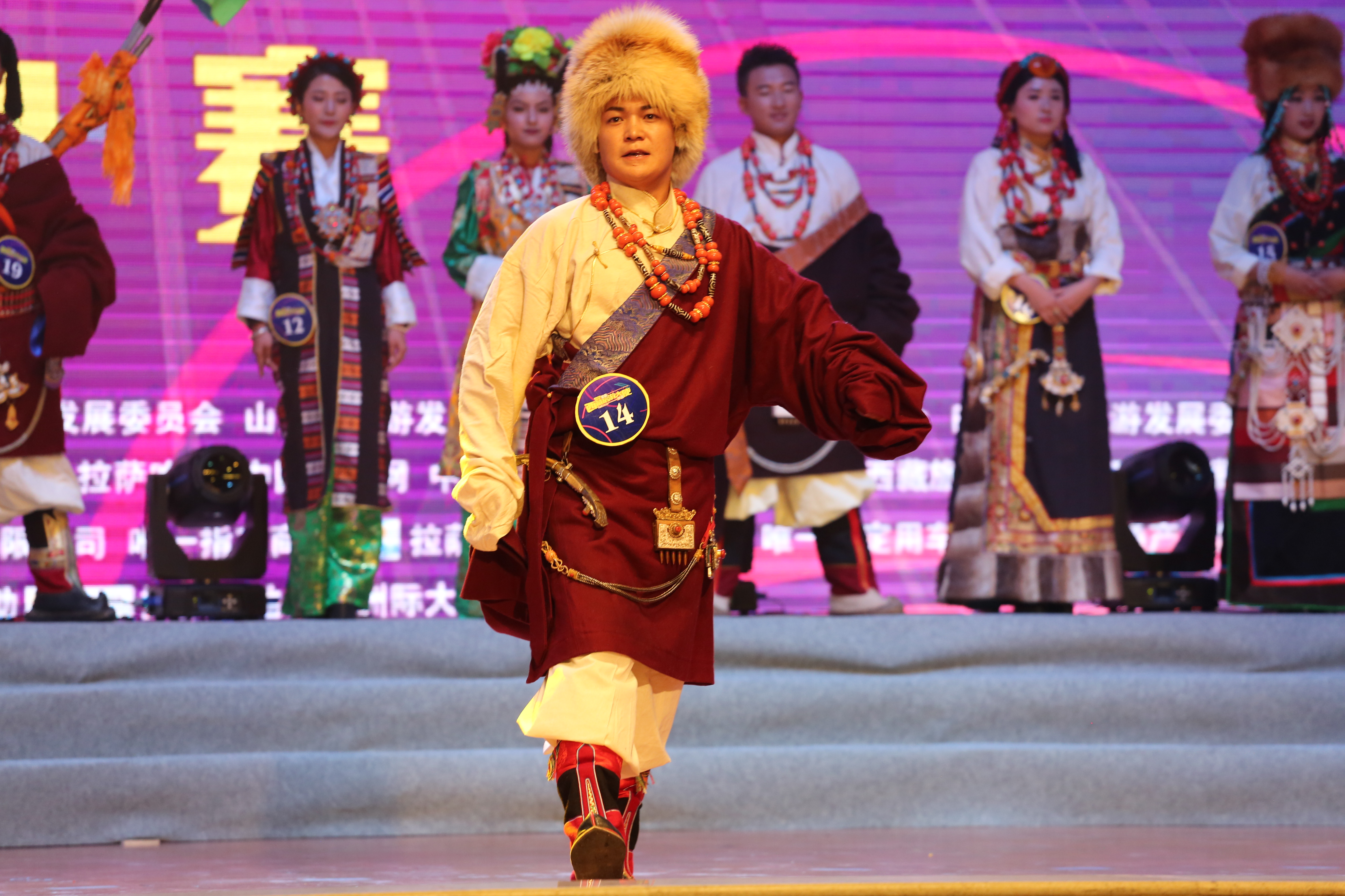 “2017年勒毛措新藏乐精选”,2017年勒毛措新藏乐精选，时代的旋律与文化的印记