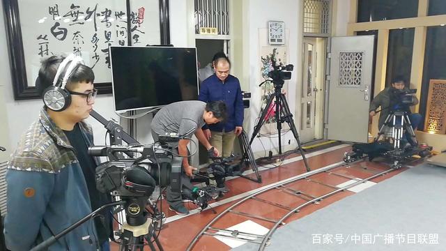 电视书场，旧时光的阅读盛宴重温经典时光的记忆场所
